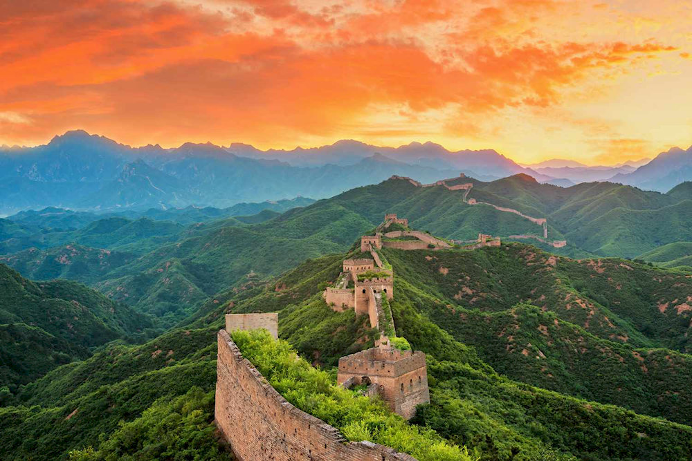 The Great Wall is a symbol of the strength and grandeur of ancient Chinese dynasties