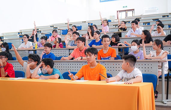 VNA tổ chức khóa học An toàn trên không gian mạng cho con em CBNV khu vực phía Nam