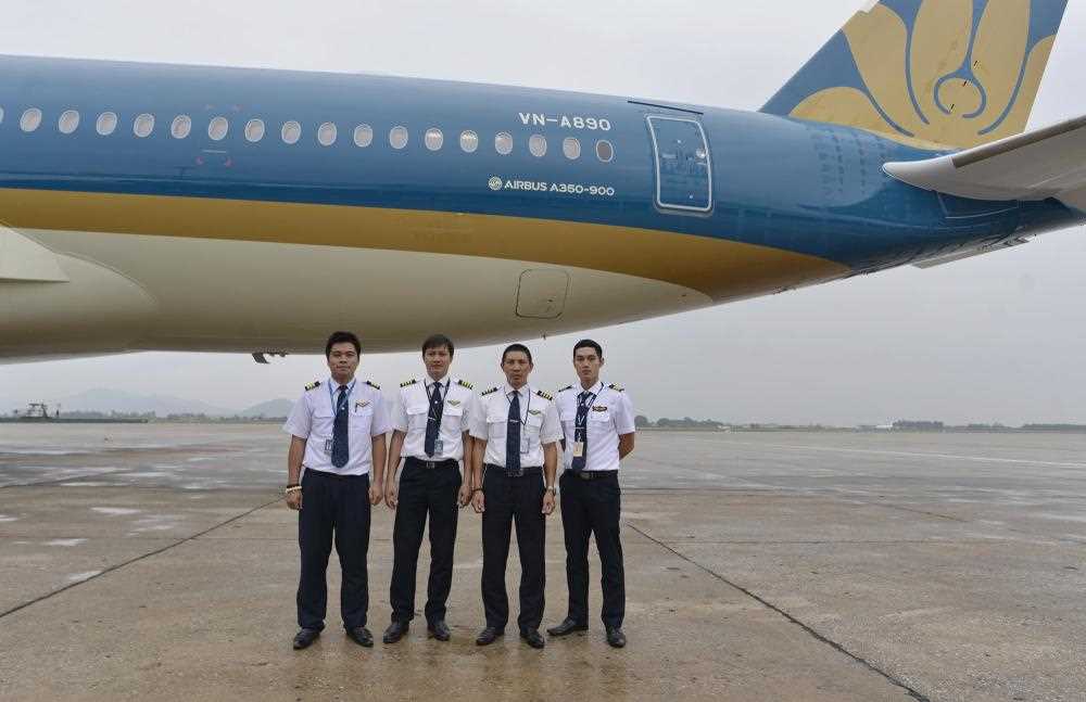 To bay thuc hien chuyen bay dua A350 thu 5 ve Viet Nam