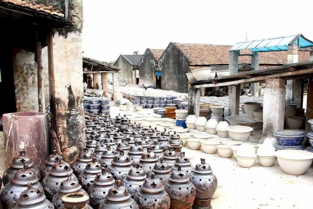 The village's rich cultural heritage and history are still preserved in the form of its ancient pottery techniques, which continue to be passed down through generations