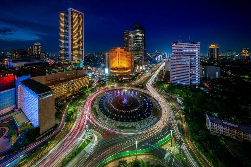 The capital city of Jakarta is very modern with advanced infrastructure