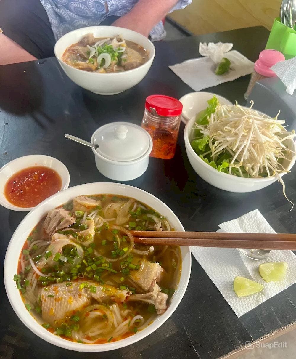 Bun Bo O Xuan is a local favorite known for its rich and flavorful bun bo Hue