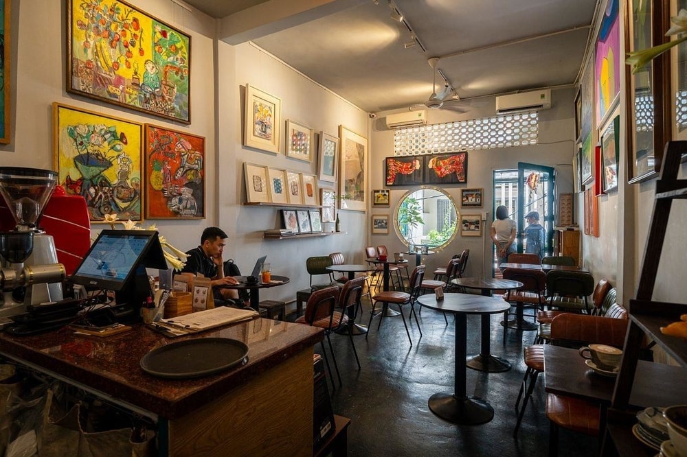 Step back in time with this retro café filled with nostalgia