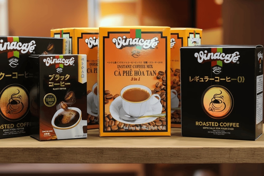 Vinacafe has become a household name by bottling the taste of Vietnamese instant coffee tradition (Source: Internet)