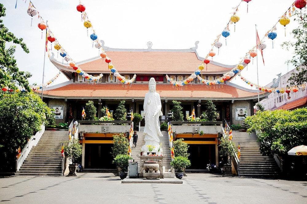 A serene Buddhist temple known for its tranquil ambiance and impressive architecture