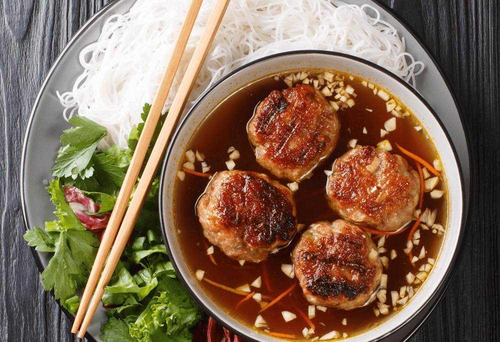Bun Cha Cham is the most traditional dish to enjoy this dish (Source: Canva)