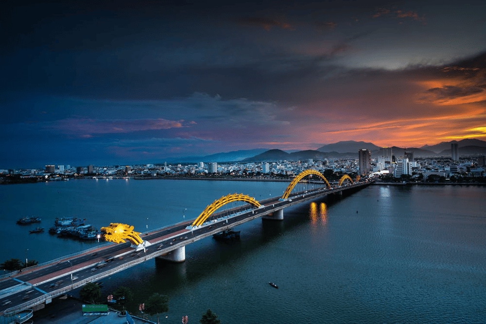 The Dragon Bridge is situated on Nguyen Van Linh Street in Hai Chau District, Da Nang (Source: Pexels)