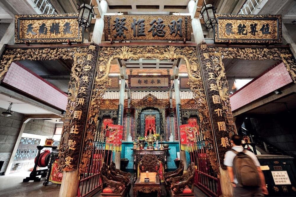 Minh Huong Gia Thanh Communal House is architectural heritage in district 5, Saigon