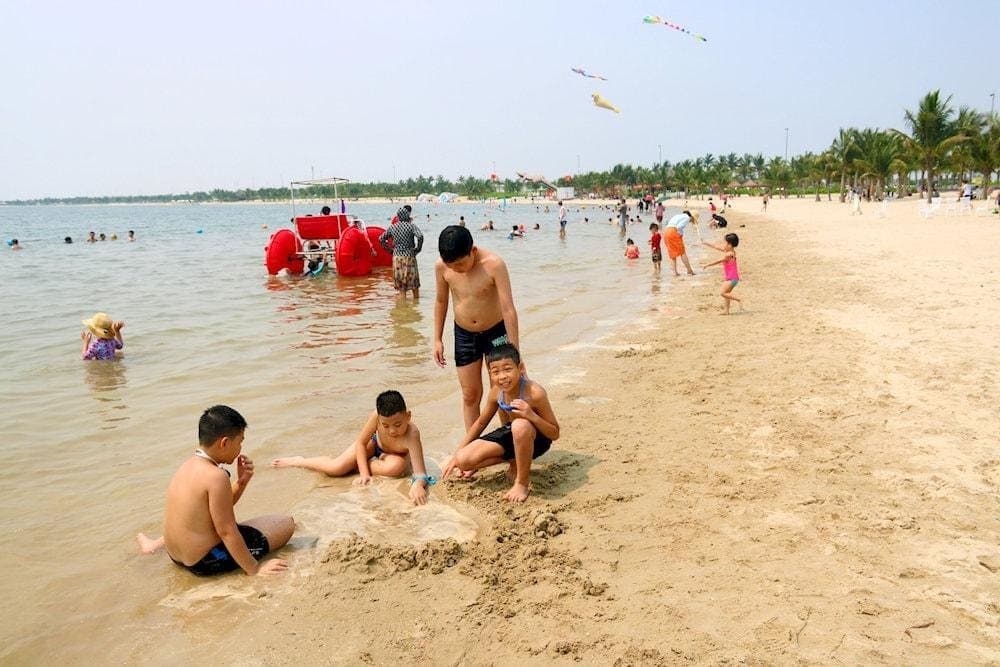 Visitors can dive into the clear, stunning beaches at Do Son