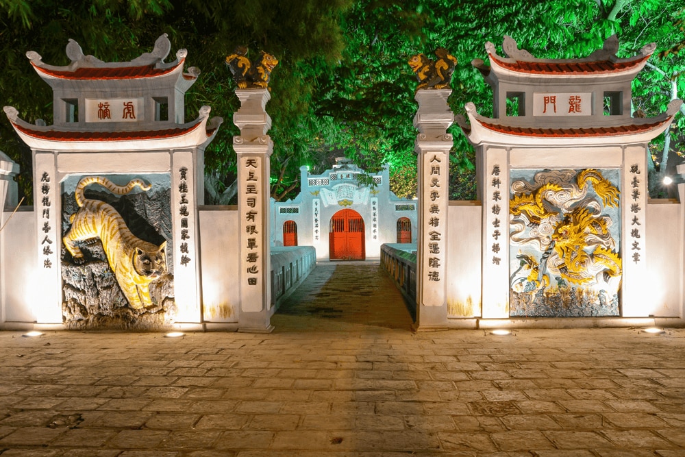 The temple is encircled by ancient trees, which lends a mystical and ancient ambiance (Source: Canva)