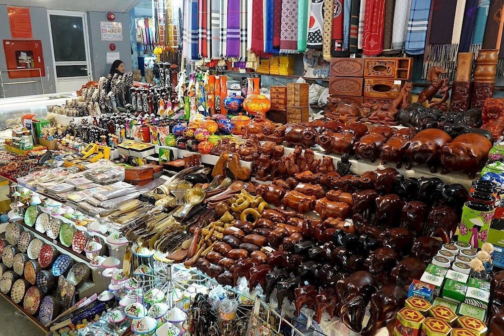 The exquisite handcrafted items with a diverse range of types