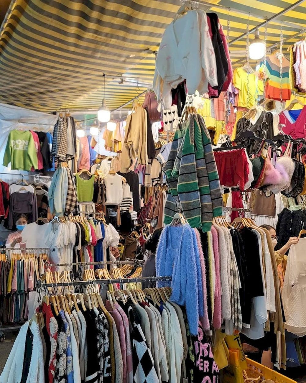 The market is known for its fast fashion, where you can get the latest trends without breaking the bank