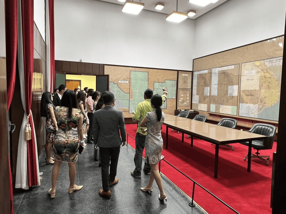 Combat maps are displayed in the Command Center (Source: Dinh Doc Lap - Independence Palace)