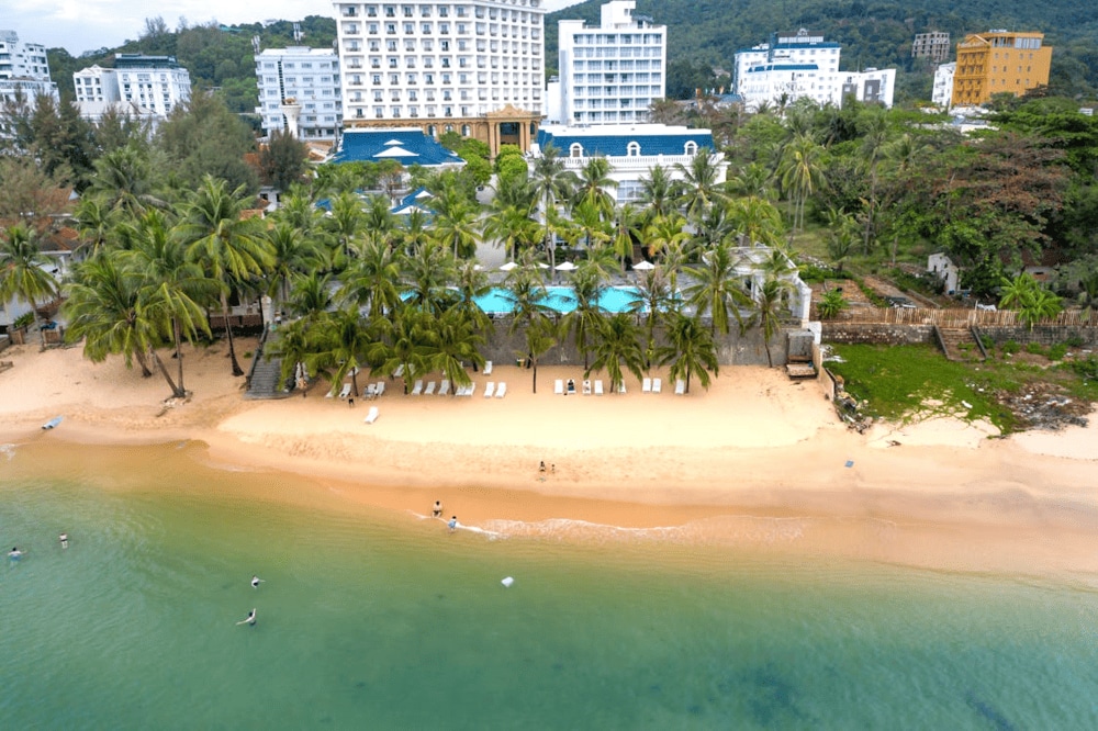 Phu Quoc offers a wide range of accommodations, from budget homestays to luxury resorts (Source: Pexels)