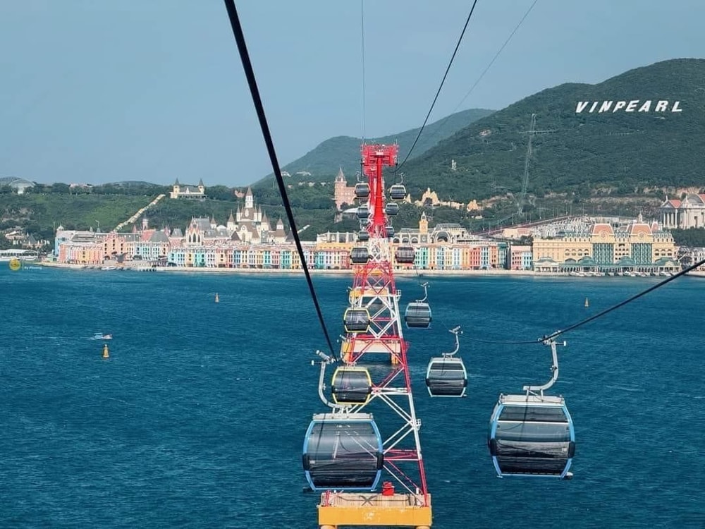 The cable car not only allows visitors to travel quickly but also offers a delightful scenic experience