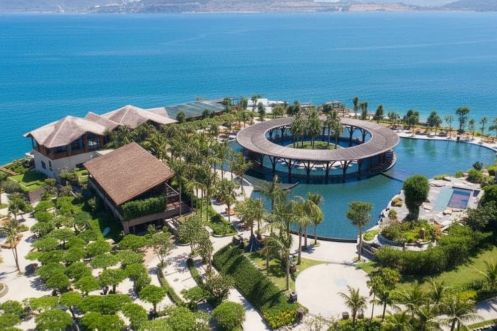 2.5. Diep Son Island