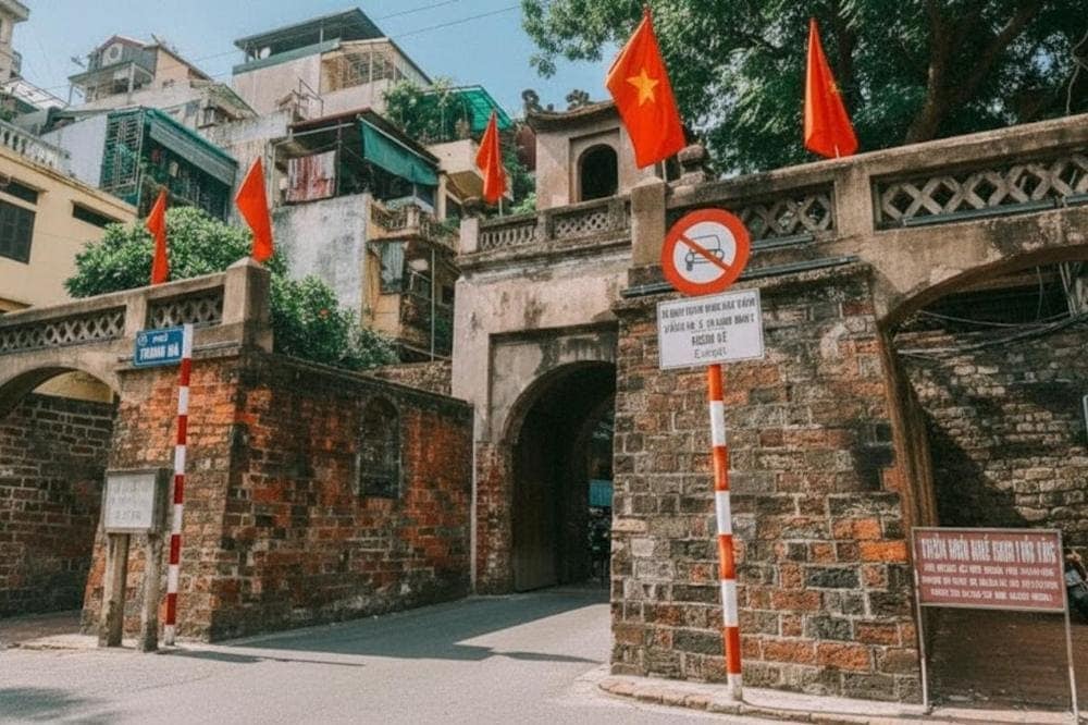 The nearly 300-year-old Quan Chuong relic of the Capital