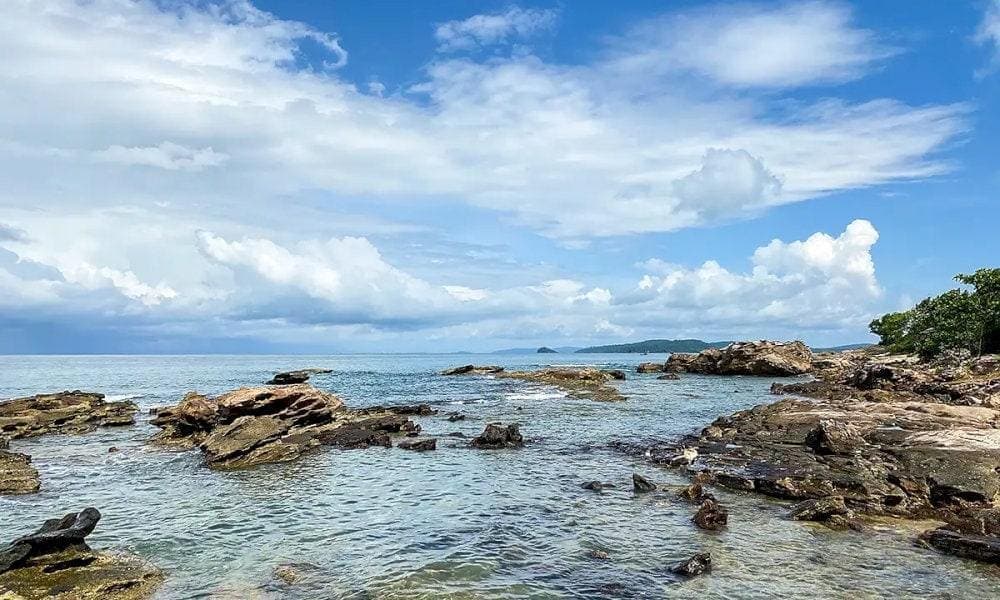 Ganh Dau Beach, with its beautiful waters, unique rocky landscapes, and local charm, is a perfect destination for those seeking a peaceful escape