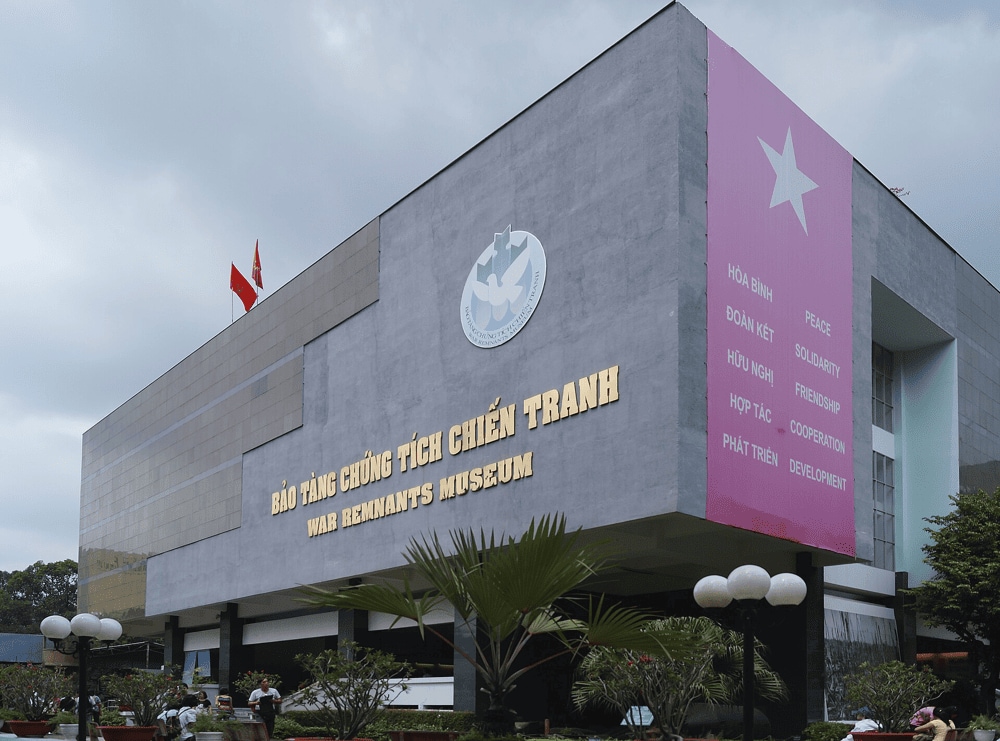 The War Remnants Museum in Ho Chi Minh City: a striking landmark preserving Vietnam’s turbulent past through powerful displays (Source: Prenn - Wikipedia)