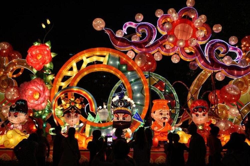 Mid-Autumn Festival lights up Vietnam with lanterns, lion dances, and joyful traditions