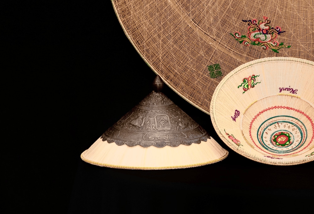 In the past, the horse hat was mainly used by kings and officials while riding on horseback (Source: Canva)