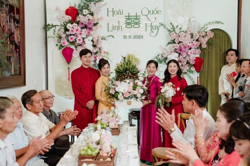 2.4. Le Thanh Hon (Wedding Ceremony)