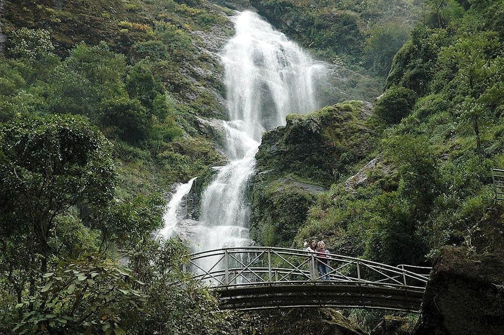 Both Silver Waterfall and Love Waterfall are stunning natural wonders that showcase the beauty of Tram Ton Pass and its surrounding landscapes