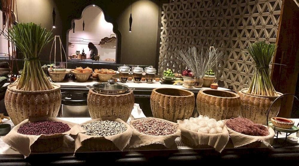 Sadhu Vegetarian Restaurant offers an upscale vegetarian buffet with a wide variety of vegan options