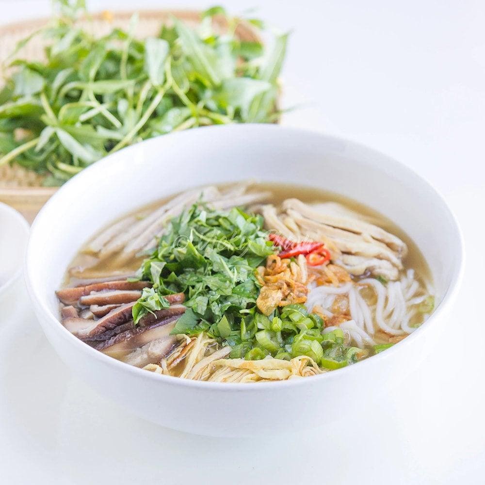 The sweet broth is made from chicken broth and dried shrimp - creating an unique flavor