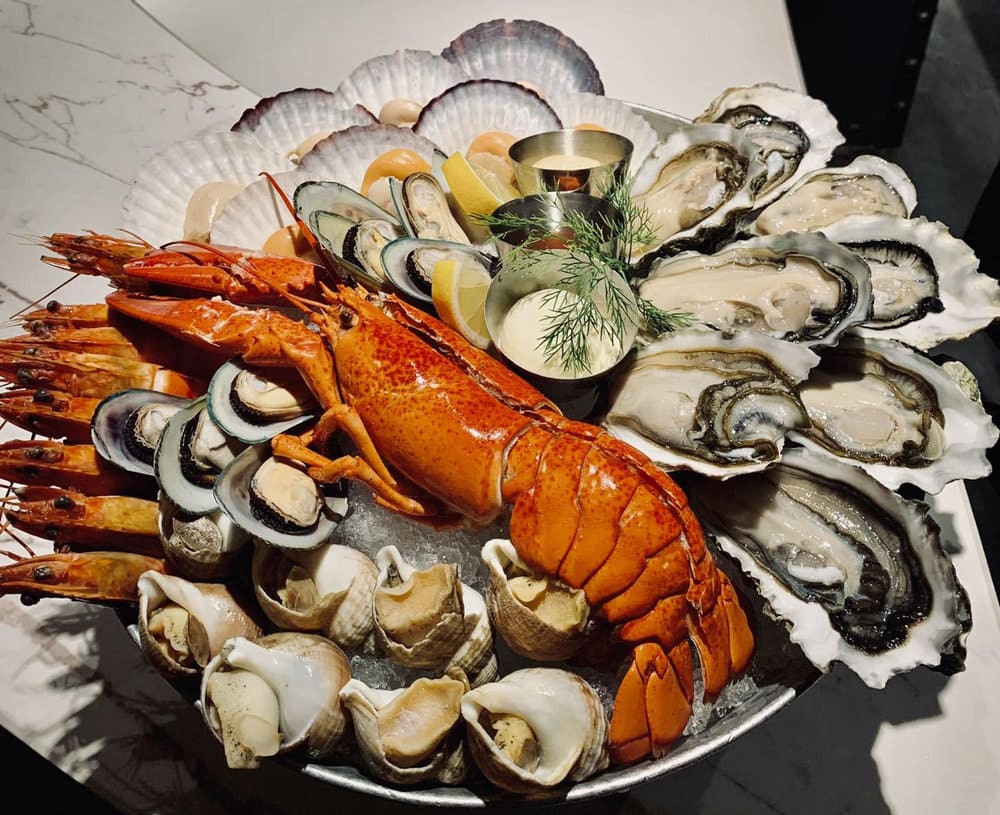 RICO đưa sự tinh túy của kỹ năng chế biến kiểu phương Tây kết hợp với nguyên liệu hải sản địa phương trù phú (Nguồn: RICO Seafood & Grill)