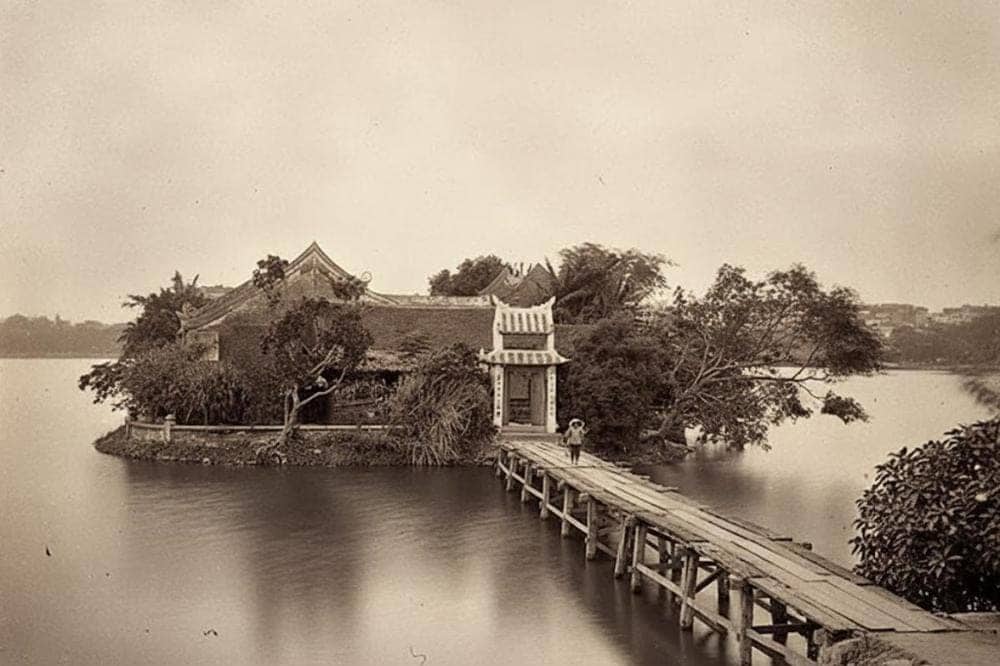 Hình ảnh Cầu Thê Húc vào năm 1884