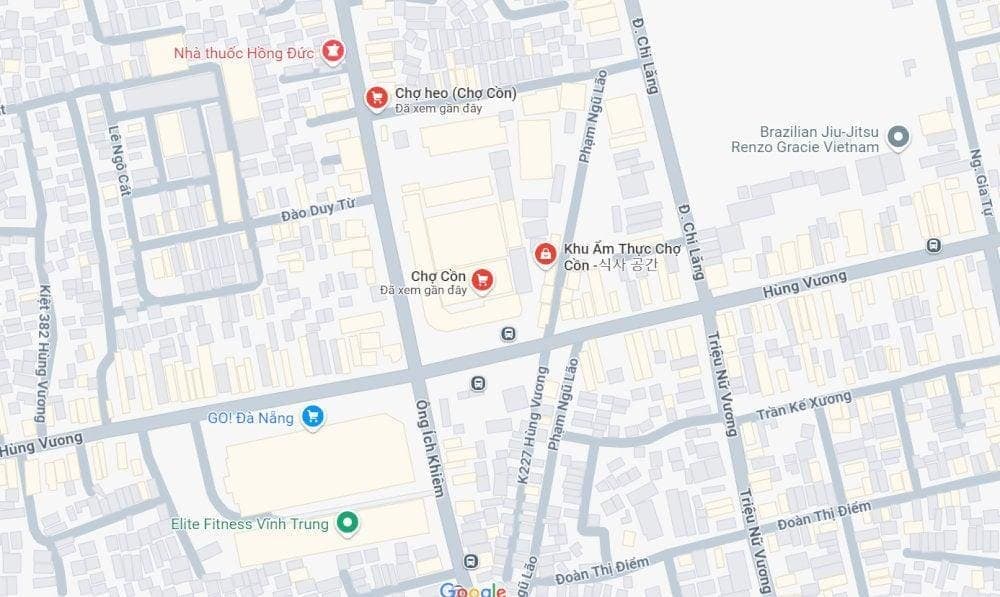 Từ chợ Cồn, du khách có thể thuận tiện di chuyển đến các địa danh nổi tiếng khác của Đà Nẵng