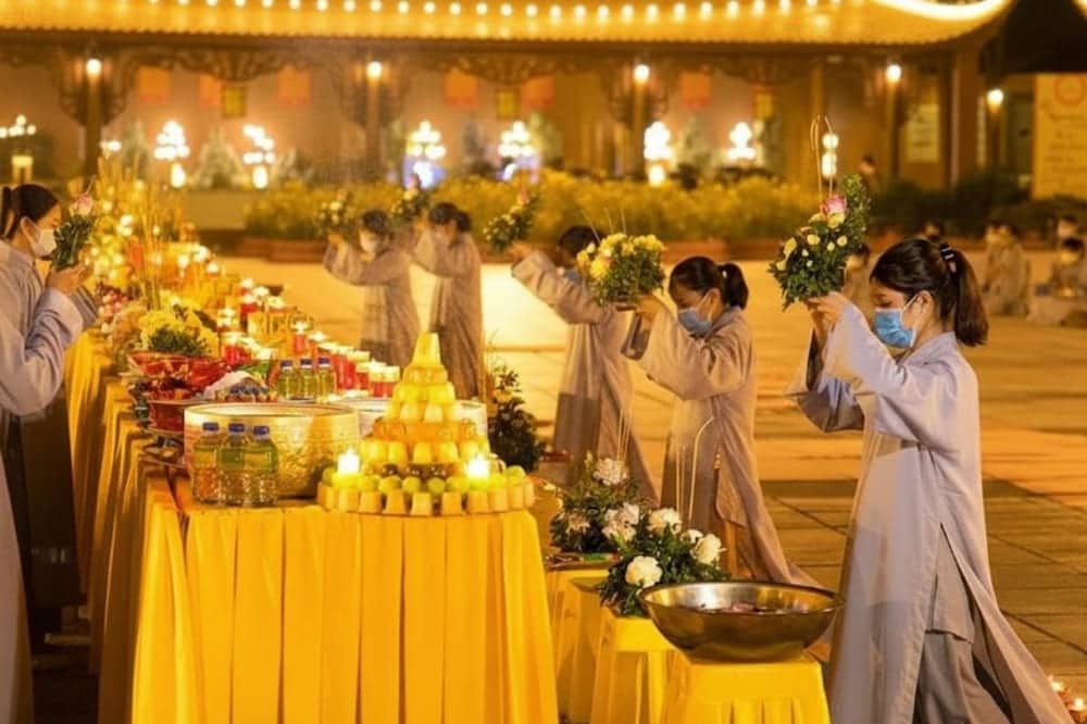 Du khách sẽ được trải nghiệm các lễ hội, sự kiện tại chùa Phước Long.