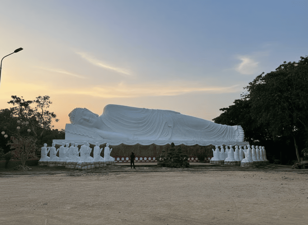 Tượng Phật Thích Ca Mâu Ni