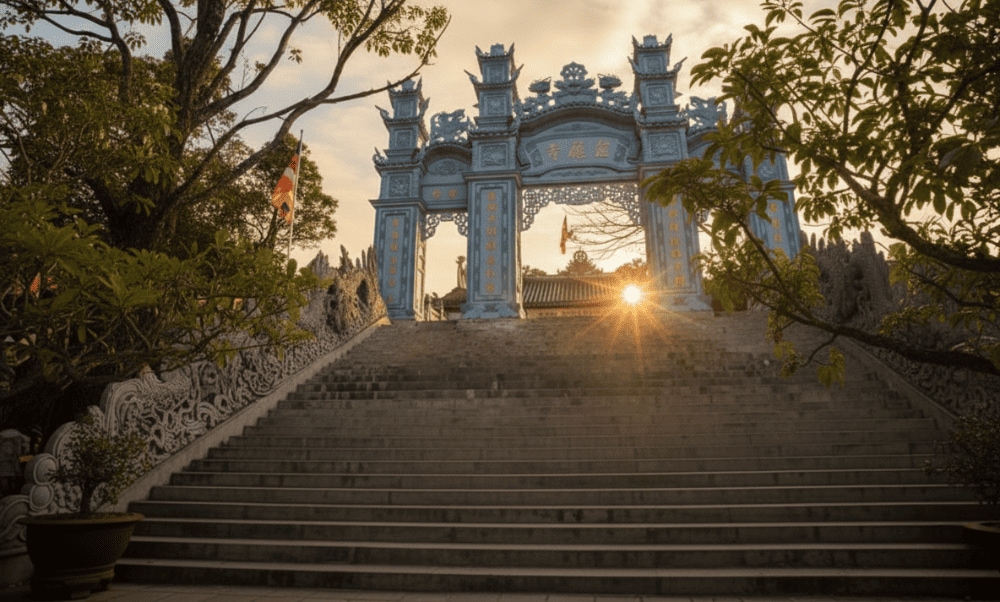 Đà Nẵng có ba chùa Linh Ứng nổi tiếng, mỗi chùa nằm ở một vị trí đặc biệt, tạo thành “tam giác linh thiêng” của thành phố
