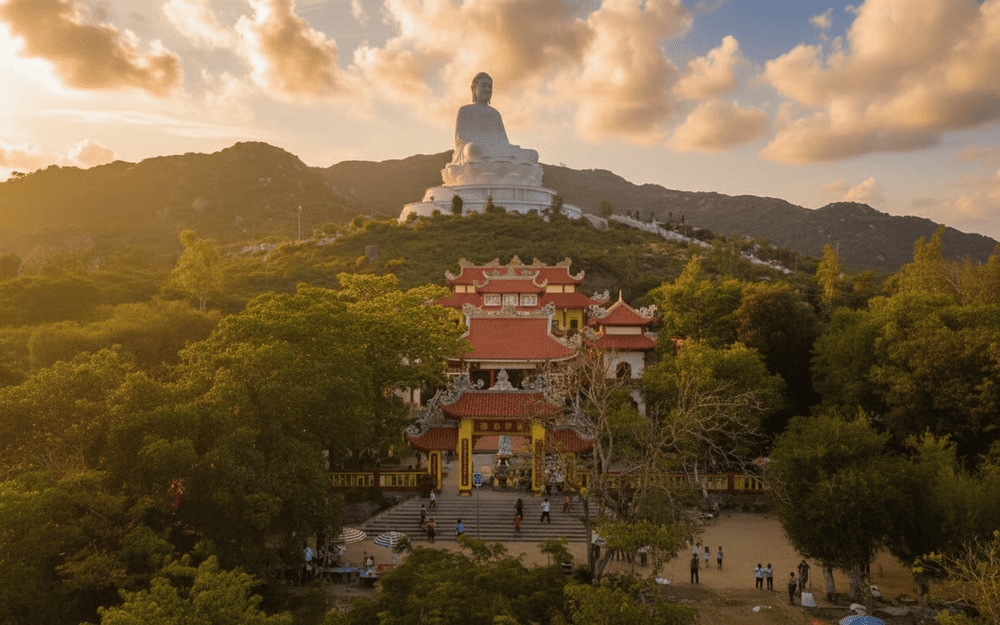 Quần thể chùa Ông Núi