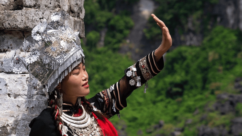 Du khách trong trang phục truyền thống Việt Nam (Nguồn: Pixabay)