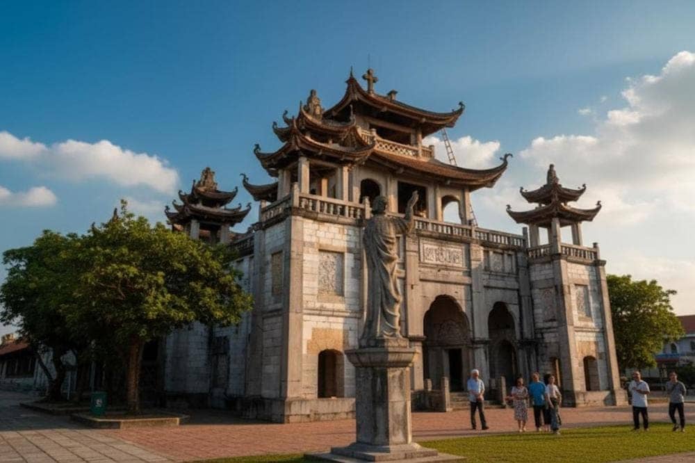 Nhà thờ đá Phát Diệm