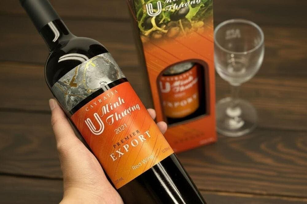 Rượu trái giác thơm nồng, có hương vị độc đáo, đem lại cảm giác mới lạ và thú vị cho người thưởng thức