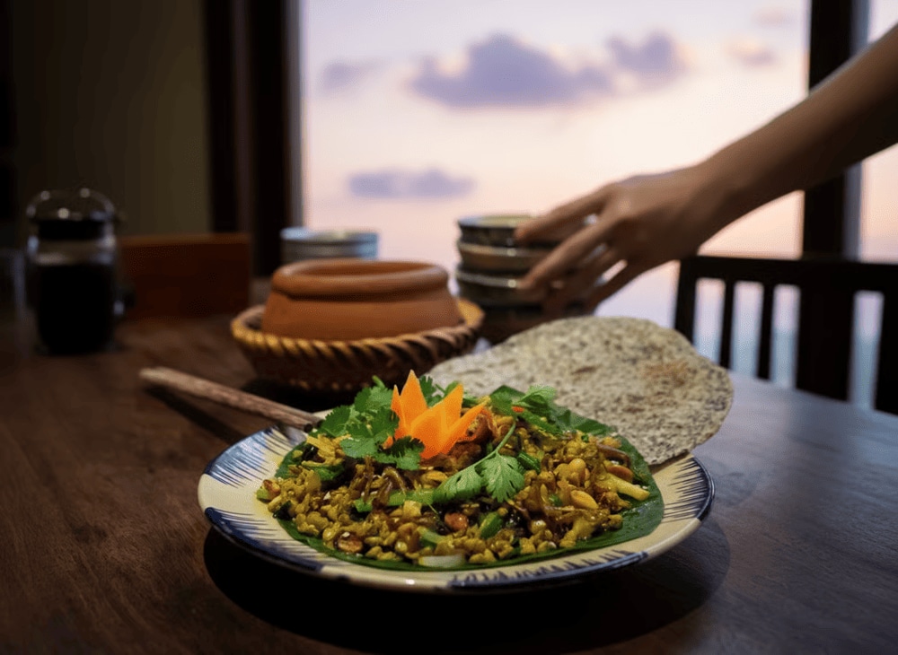 Hến xúc bánh tráng