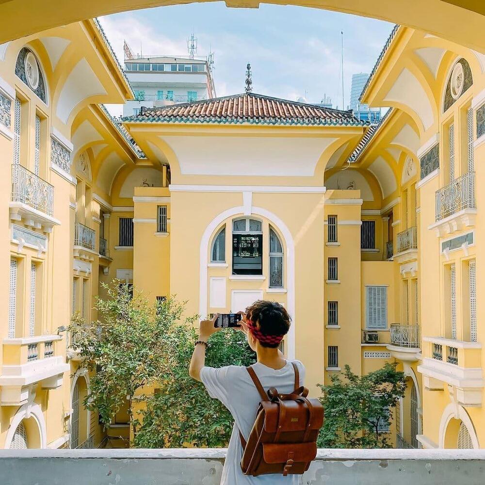 Bảo tàng Mỹ thuật với kiến trúc Gothic ấn tượng