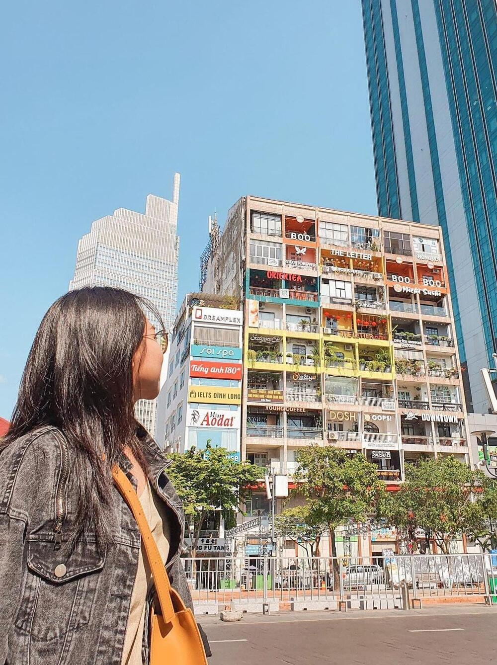 Chung cư cafe 42 Nguyễn Huệ với không gian độc đáo thu hút giới trẻ