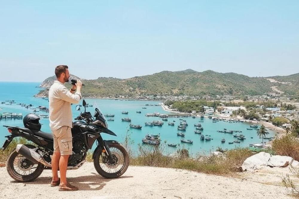 Từ trung tâm thành phố bạn có thể lái xe để đến Đồ Sơn.