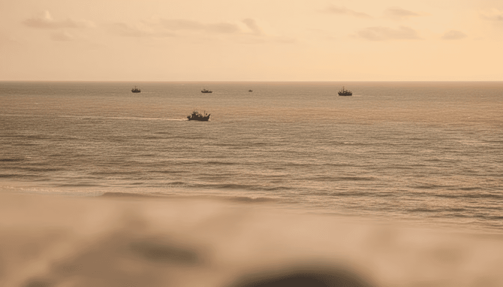 Khung cảnh biển cả bao la, lãng mạn