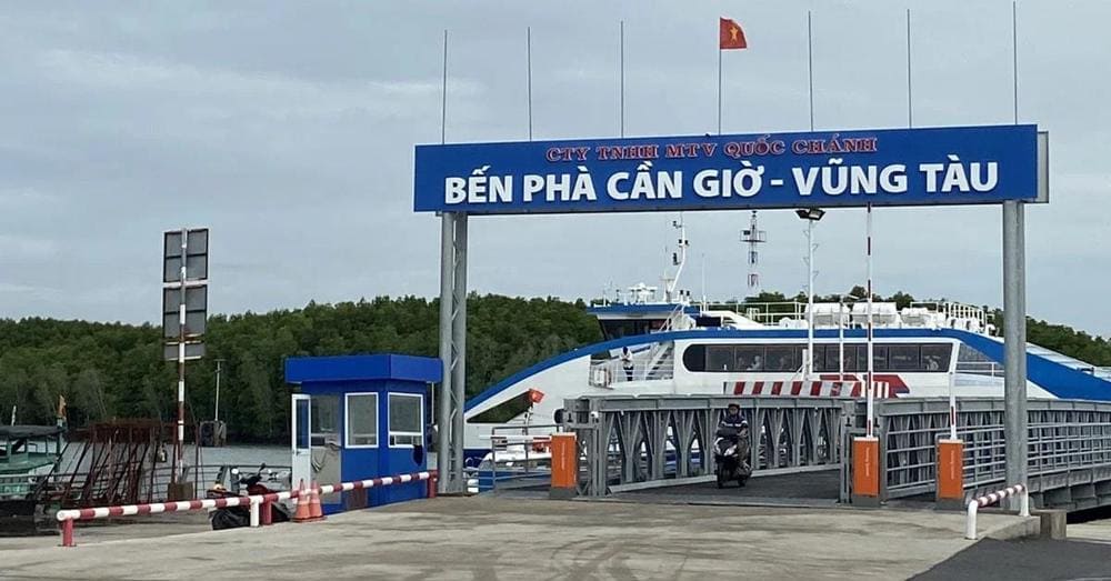 Hiện nay để đến Cần Giờ, du khách cần đi qua phà