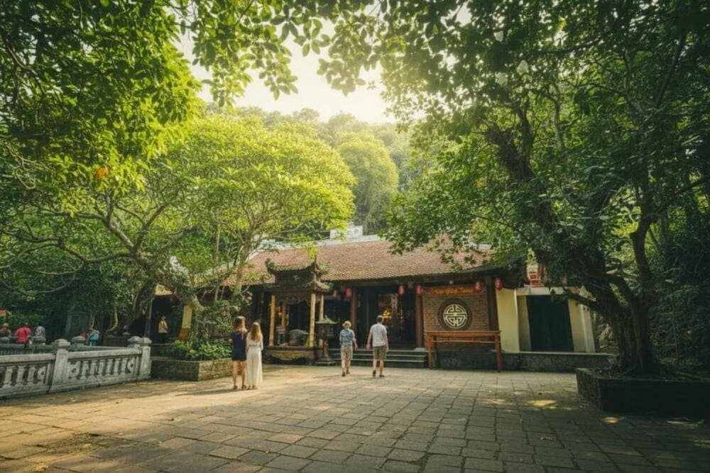 Chùa Giải Oan Chùa Hương