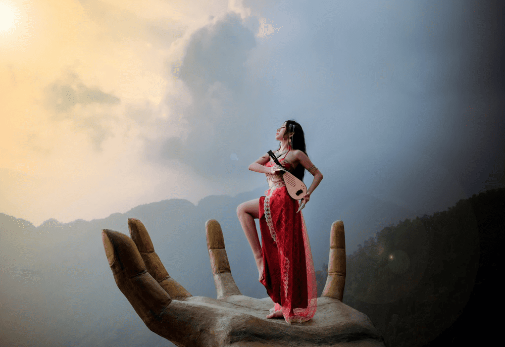 Du khách có thể check-in trời xanh núi thẳm từ những quán cà phê trên cao (Nguồn: CỔNG TRỜI TAM ĐẢO)