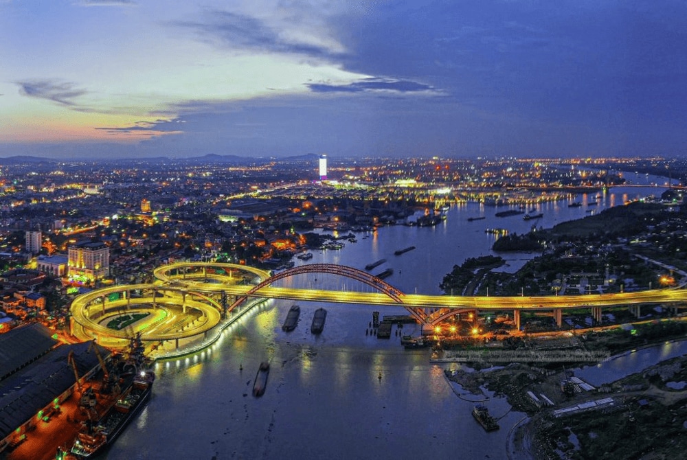 Thành phố hoa phượng đỏ Hải Phòng hiện lên với vẻ đẹp tân tiến, năng động (Nguồn: Pearl River Hotel & Apartments)