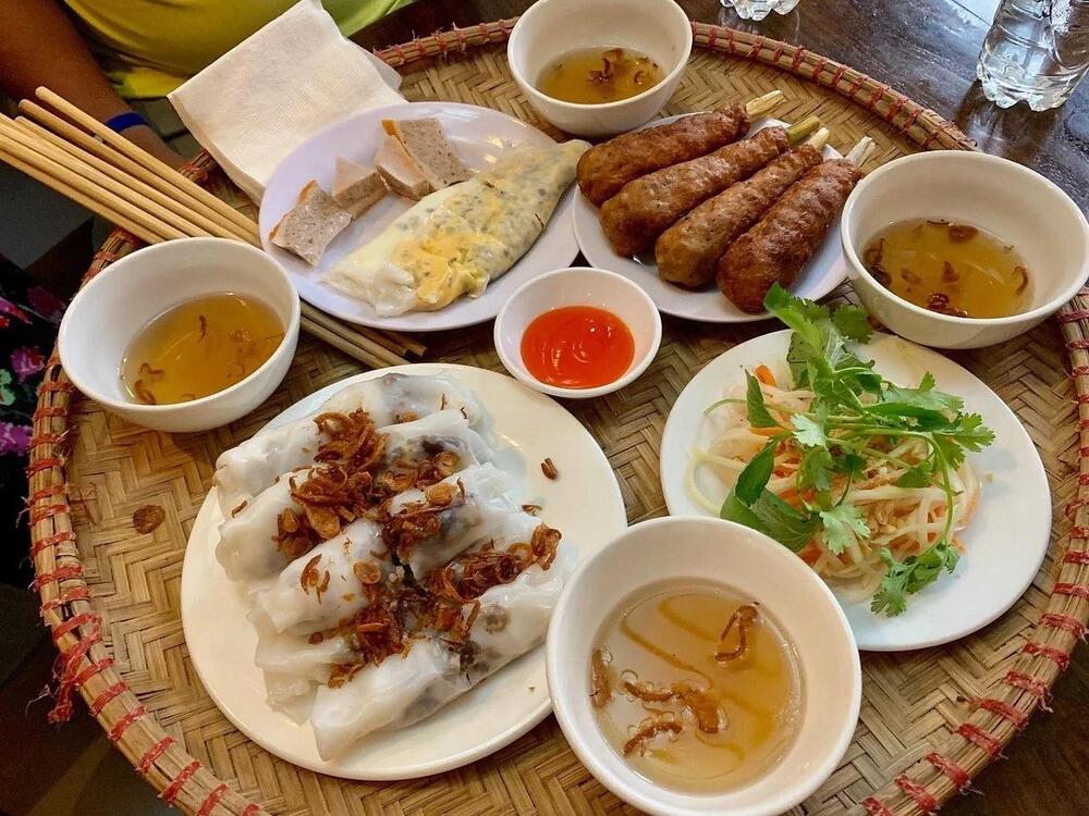 Bánh cuốn Bà Hanh – đặc sản dân dã của Hưng Yên