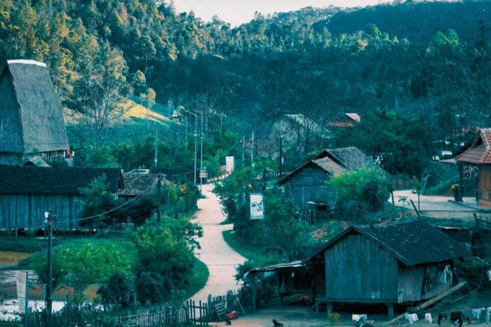 Làng văn hóa Kon Pring